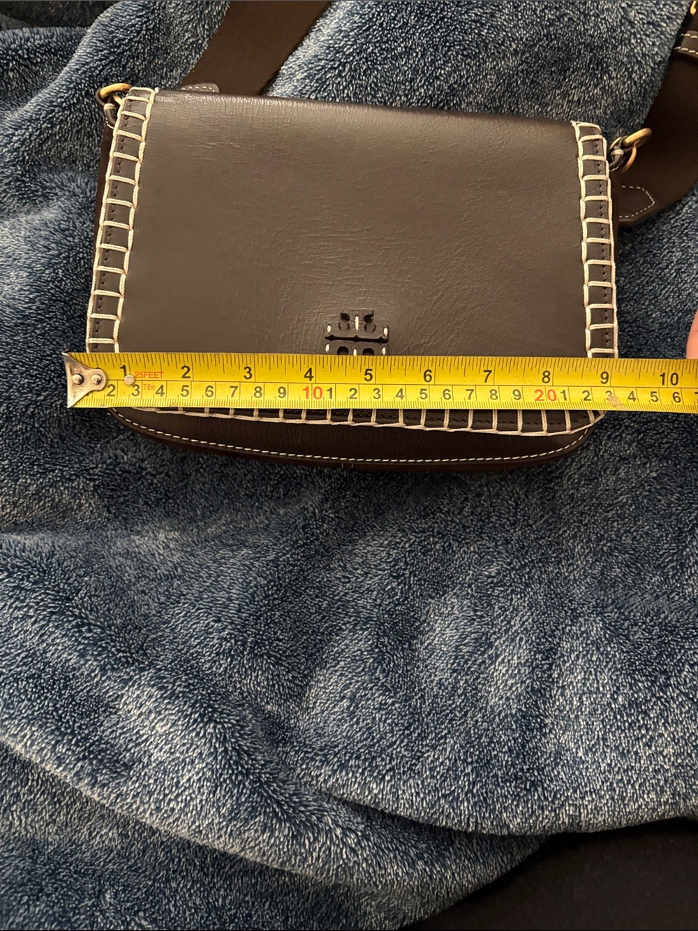 Tory Burch Dark Brown Leather Crossbody with Cream Whipstitch Trim - Picture 6 of 8